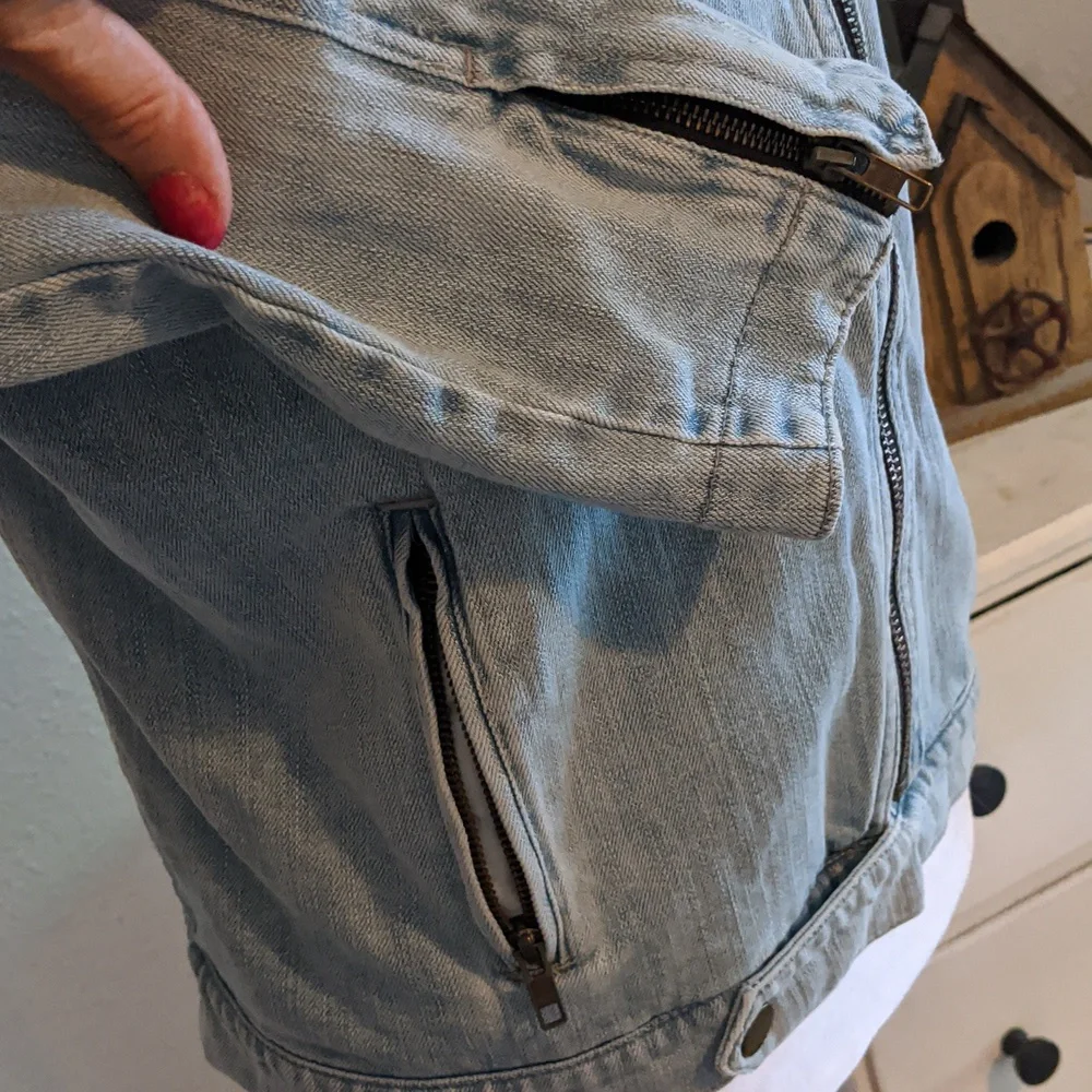 Y2K Gap Jean Jacket Sz Sm - Picture 5 of 10